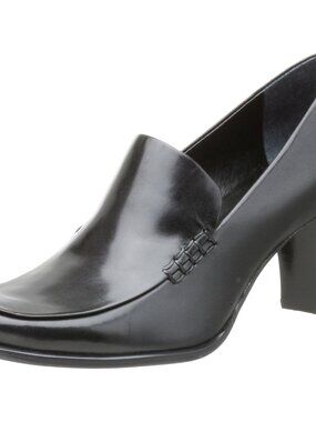 Women's Nolan Pump